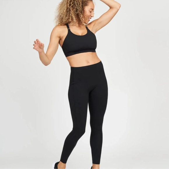 SPANX Every Wear Iconic 7/8 Active Stretch Leggings in very Black Size 3X - Picture 1 of 15